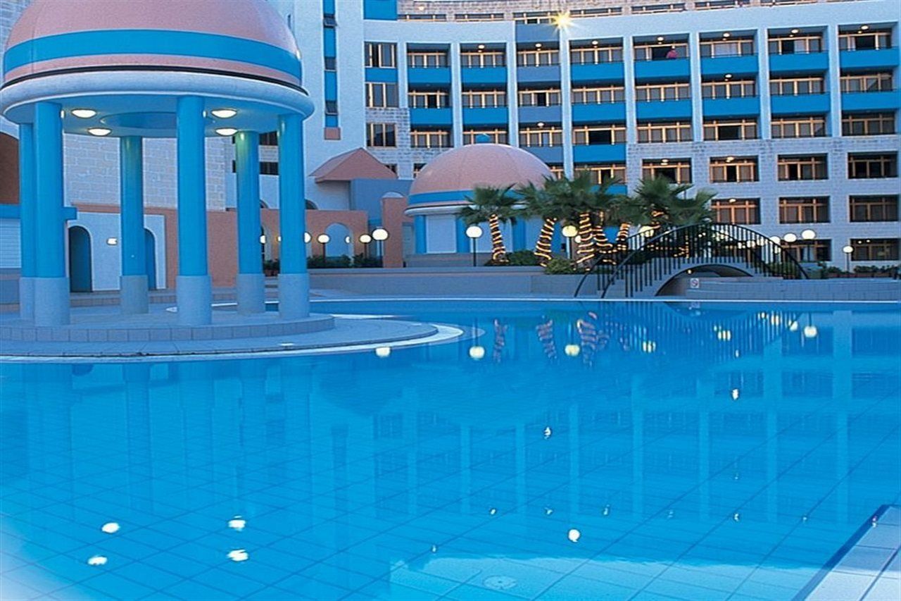 The St. George'S Park Hotel Saint Julian's Exterior photo