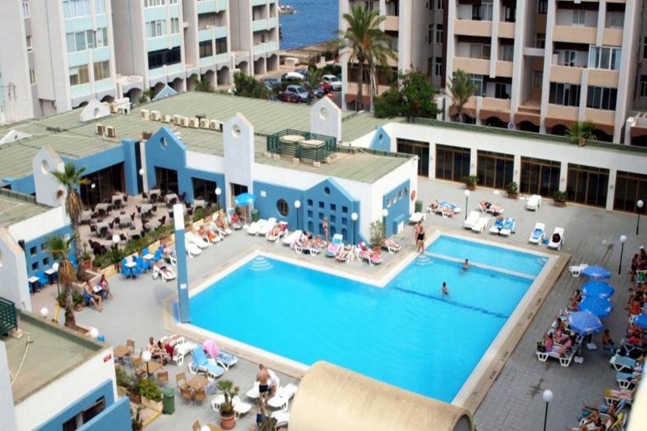 The St. George'S Park Hotel Saint Julian's Exterior photo