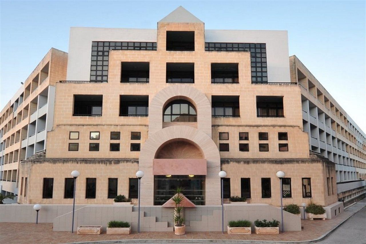 The St. George'S Park Hotel Saint Julian's Exterior photo